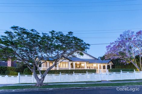 Property photo of 18 Henzell Terrace Greenslopes QLD 4120