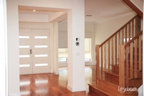 Property photo of 6 Chong Court Berwick VIC 3806
