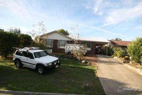 3 Amberly Dr, Happy Valley, SA 5159