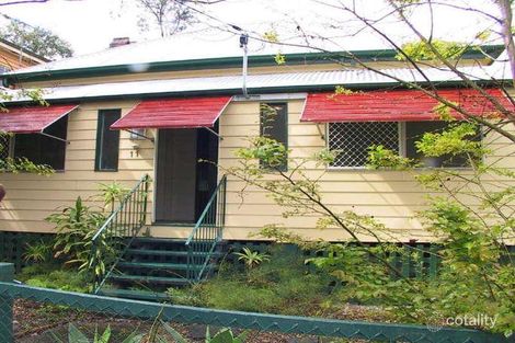 Property photo of 11 Quinton Street Kangaroo Point QLD 4169