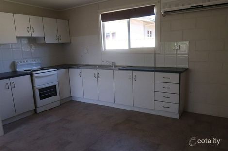 Property photo of 2/20 Old Airport Drive Emerald QLD 4720
