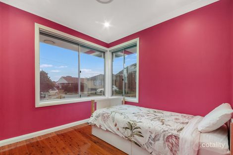 Property photo of 7 Kerry Crescent Roselands NSW 2196