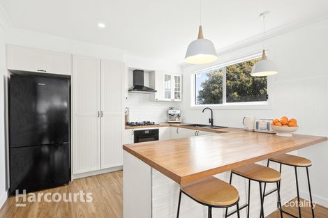 Property photo of 9 Iluka Crescent Kiama Downs NSW 2533