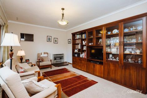 Property photo of 34 Holmwood Way Embleton WA 6062