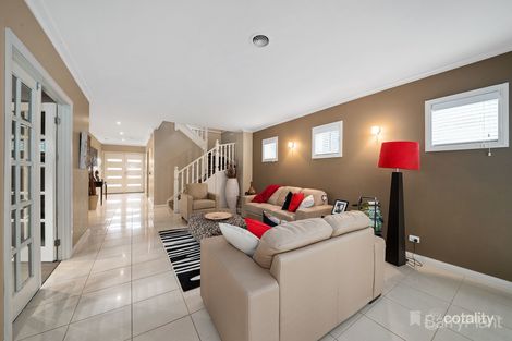Property photo of 4 Buffalo Court Berwick VIC 3806