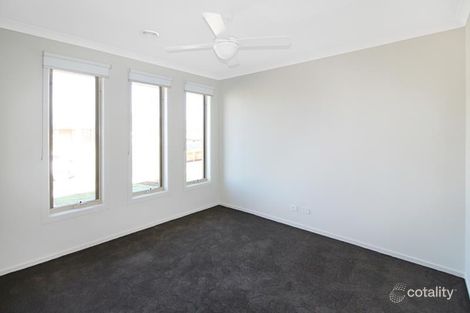Property photo of 53 Iris Loop Armstrong Creek VIC 3217