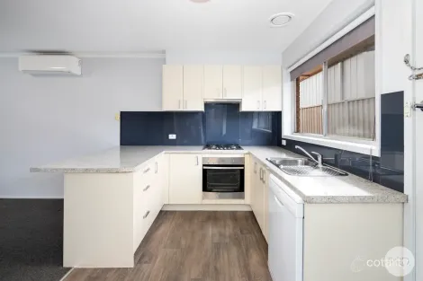 Property photo of 3/4 Marie Crescent Wendouree VIC 3355