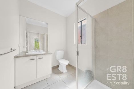 Property photo of 19 Raven Court Pakenham VIC 3810