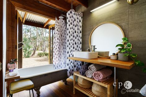 Property photo of 120 Pound Lane Newstead VIC 3462