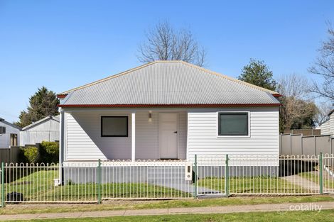 194 WOODWARD ST, ORANGE, NSW 2800