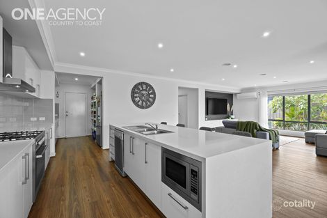 Property photo of 49 Diamond Drive Koo Wee Rup VIC 3981