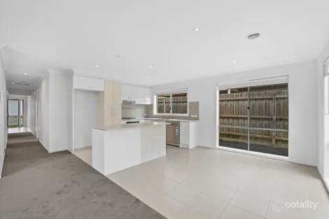 Property photo of 3 Premier Lane Garfield VIC 3814