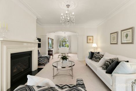 Property photo of 231 Burrowye Crescent Keilor VIC 3036