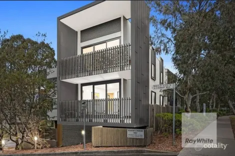 2/25 Princeton Tce, Bundoora, VIC 3083