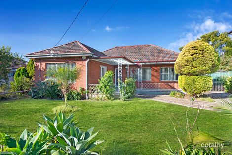 9 Mahnken Ave, Revesby, NSW 2212