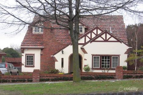 137 Summerhill Rd, Glen Iris, VIC 3146