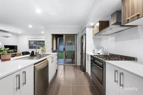 Property photo of 10 Lillypilly Drive Ripley QLD 4306