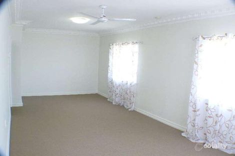 Property photo of 99 Glebe Road Silkstone QLD 4304