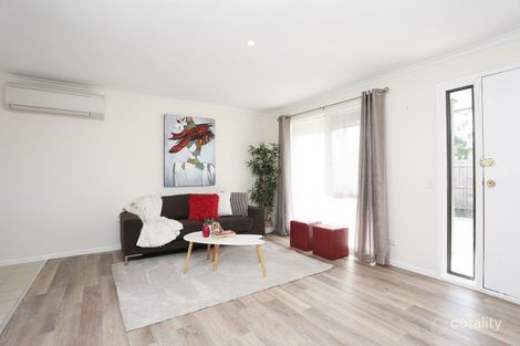 2/55 Leopold Cres, Hampton Park, VIC 3976