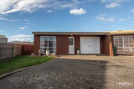 Property photo of 1/5 Allanbrae Place Devonport TAS 7310