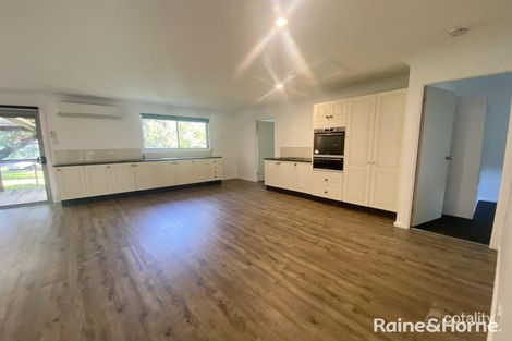 Property photo of 1/26 Karowa Street Bomaderry NSW 2541