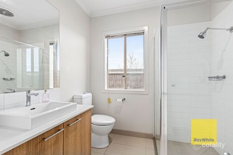 Property photo of 103 Iris Loop Armstrong Creek VIC 3217