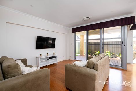 Property photo of 8A Ferndene Mews Hillarys WA 6025