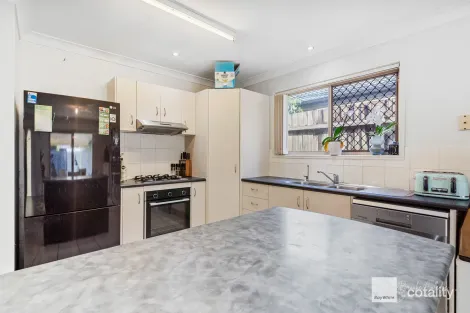 Property photo of 19 Coventina Crescent Springfield Lakes QLD 4300