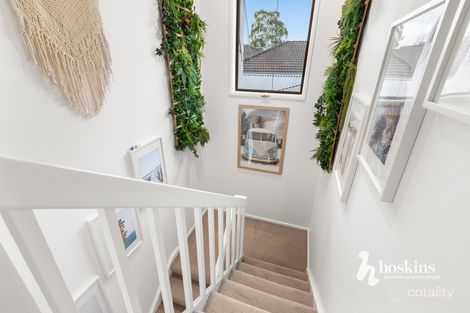 Property photo of 32 Old Warrandyte Road Ringwood North VIC 3134