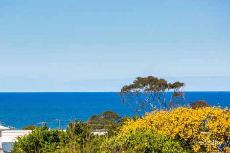 Property photo of 11 Gogoll Crescent Torquay VIC 3228