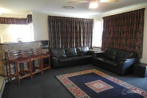 Property photo of 10 Wyton Place Gosnells WA 6110