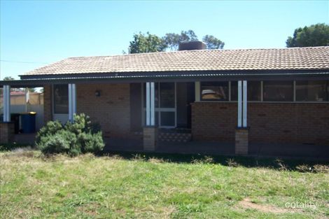 221 Fernleigh Rd, Ashmont, NSW 2650