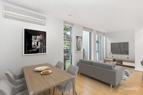 208/122-126 Ormond Rd, Elwood, VIC 3184