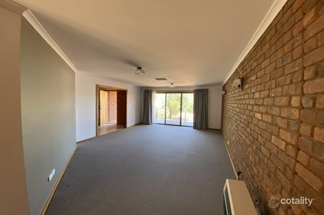 Property photo of 61 Cromwell Drive Desert Springs NT 0870