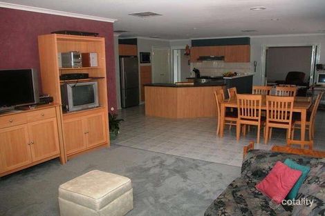 Property photo of 1 Incana Court Cranbourne West VIC 3977