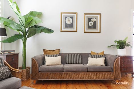 Property photo of 10 England Street West Wollongong NSW 2500