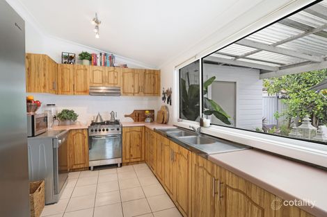 Property photo of 10 England Street West Wollongong NSW 2500