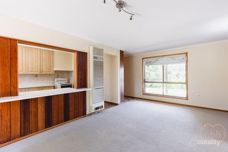 Property photo of 14 Gascoyne Circuit Kaleen ACT 2617