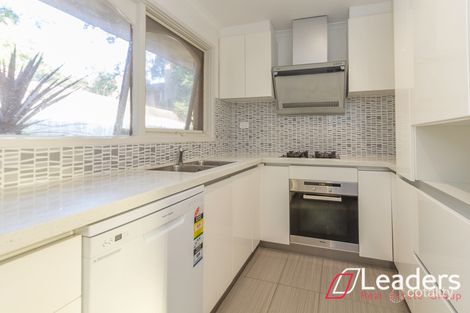 Property photo of 2/7 Miller Crescent Mount Waverley VIC 3149