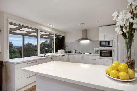 Property photo of 48 Kangaroo Ground-Warrandyte Road North Warrandyte VIC 3113