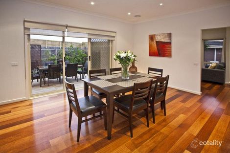 Property photo of 2/9 Jeanette Court Mulgrave VIC 3170