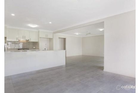 Property photo of 13 Stega Place Wynnum West QLD 4178