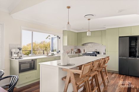 Property photo of 11 Murphys Creek Road Blue Mountain Heights QLD 4350