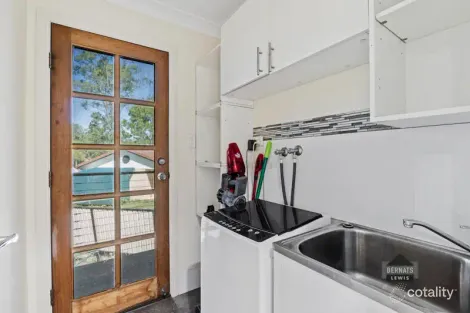 Property photo of 8 Peacock Avenue Beenleigh QLD 4207