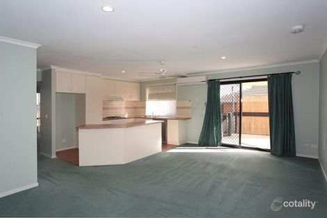 Property photo of 48 Browtop Road Narre Warren VIC 3805