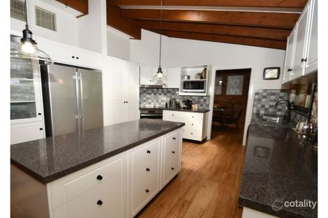 Property photo of 13 Webber Drive Dubbo NSW 2830