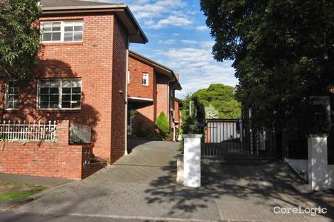 Property photo of 3/12-14 St Georges Grove Parkville VIC 3052