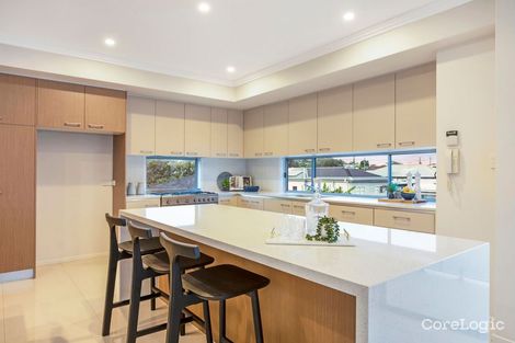 Property photo of 28 Cambridge Street Bulimba QLD 4171