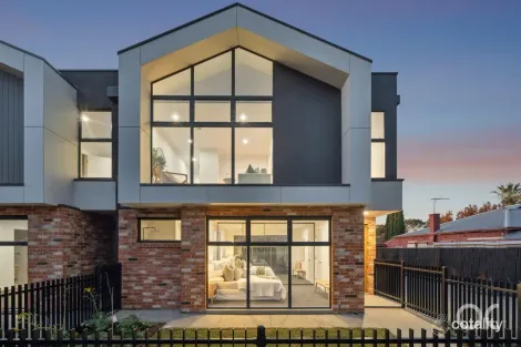 Property photo of 4/22 Avenue Road Cumberland Park SA 5041