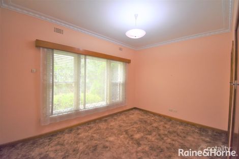 Property photo of 61 View Road Springvale VIC 3171